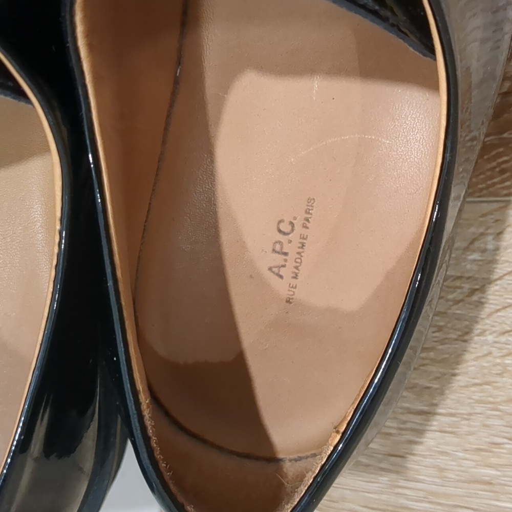 A.P.C. Black Patent Leather Oxfords Size 39  Women's 9 - Picture 2 of 12